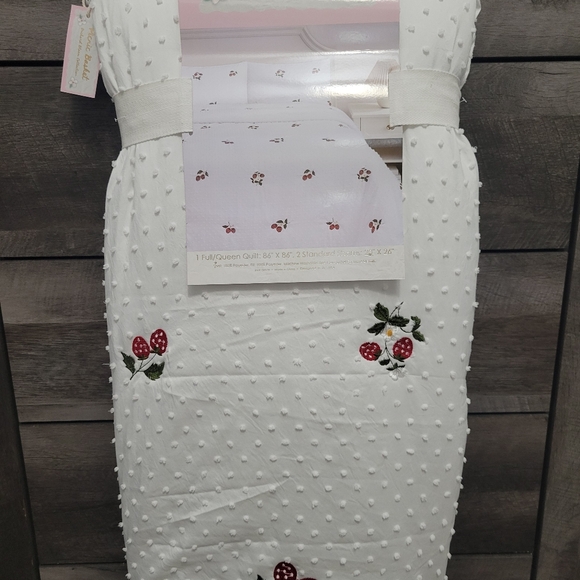 Strawberry QUEEN Quilt